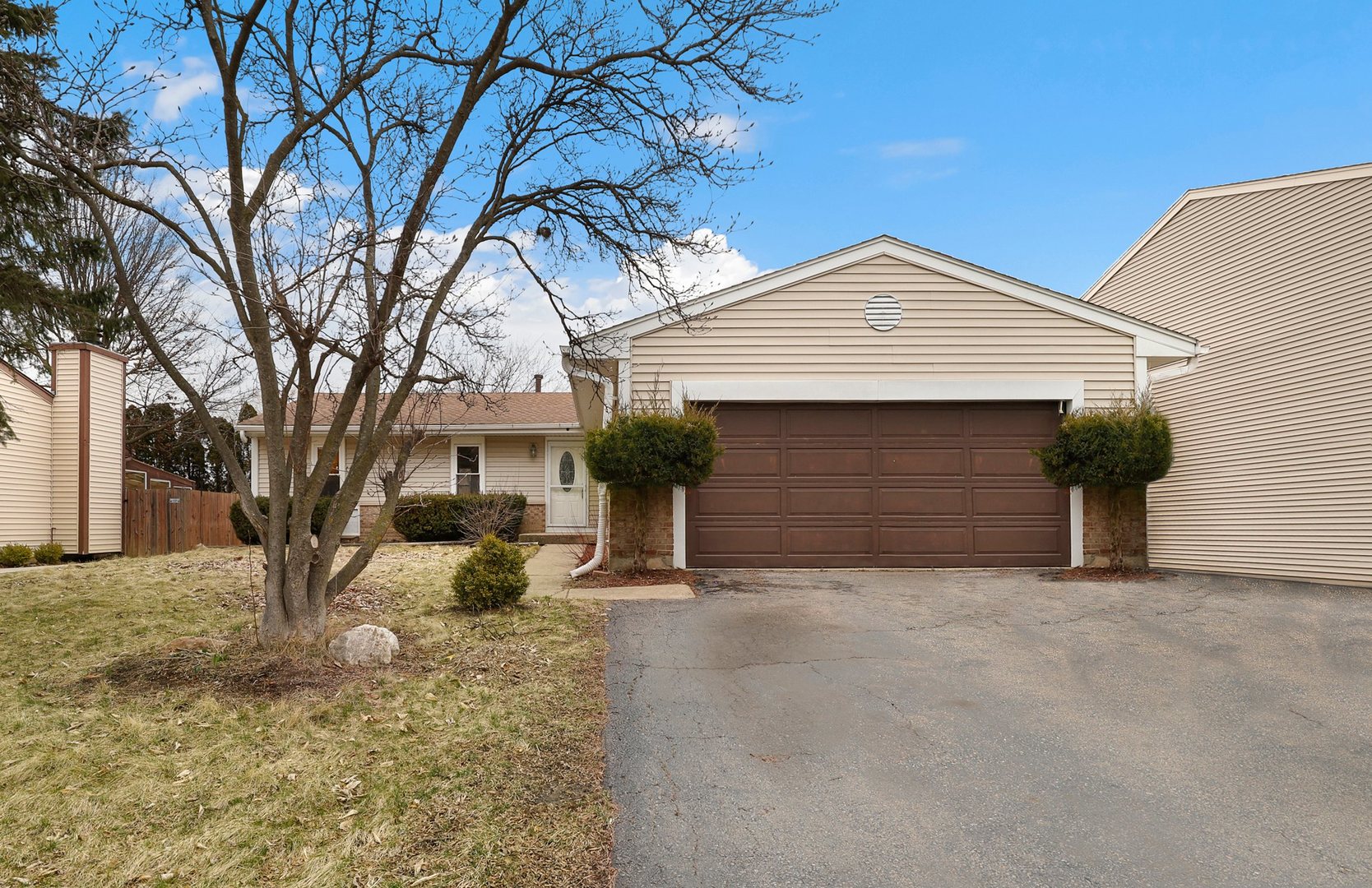 Waterbury in Roselle IL Homes for Sale Waterbury in Roselle Real