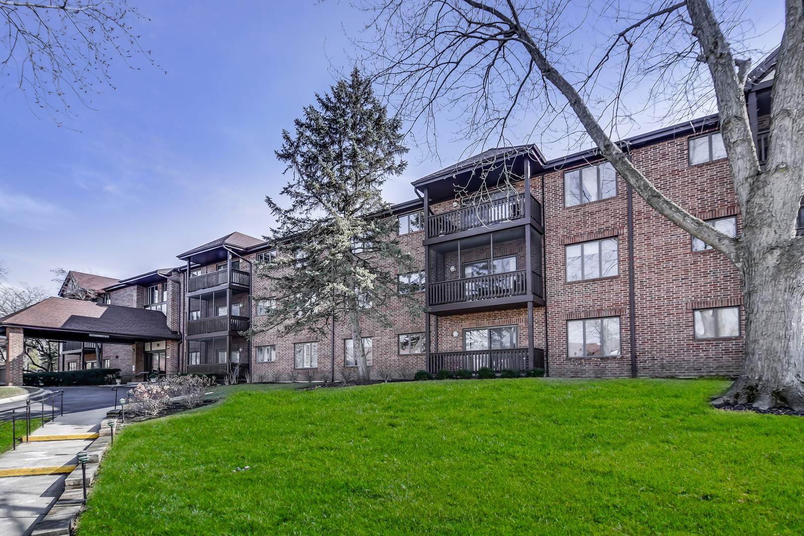 Oak Hills in Palos Heights IL Homes for Sale Oak Hills in Palos