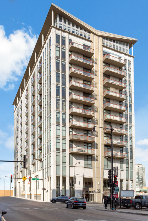 740 Fulton Chicago apartments for rent at AptAmigo