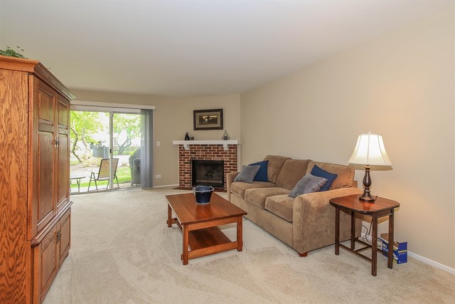 265 APPLETREE Court 1