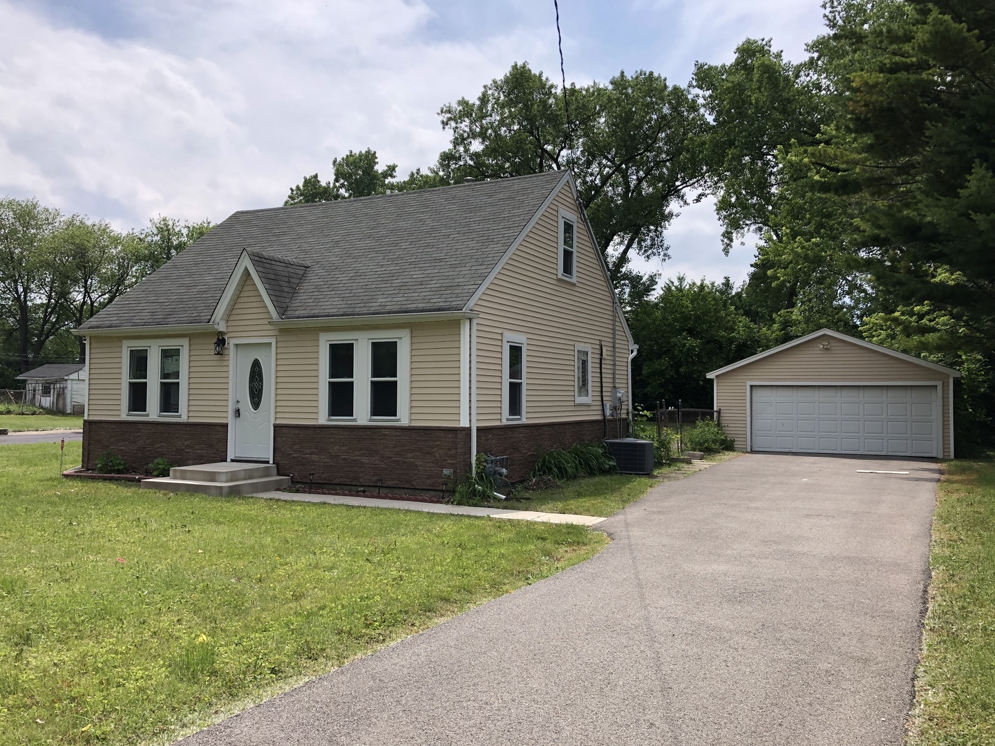 Wood Dale IL Homes for Sale Wood Dale Real Estate Bowers Realty Group