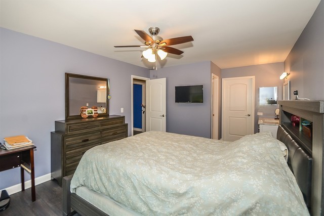 383 Le Parc Circle