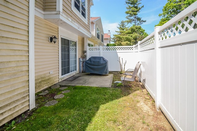 383 Le Parc Circle