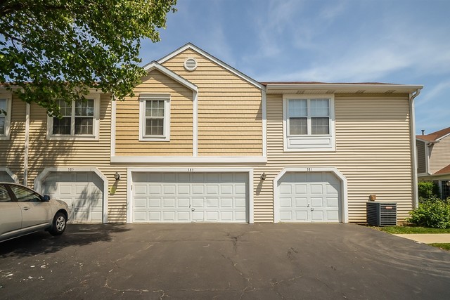 383 Le Parc Circle