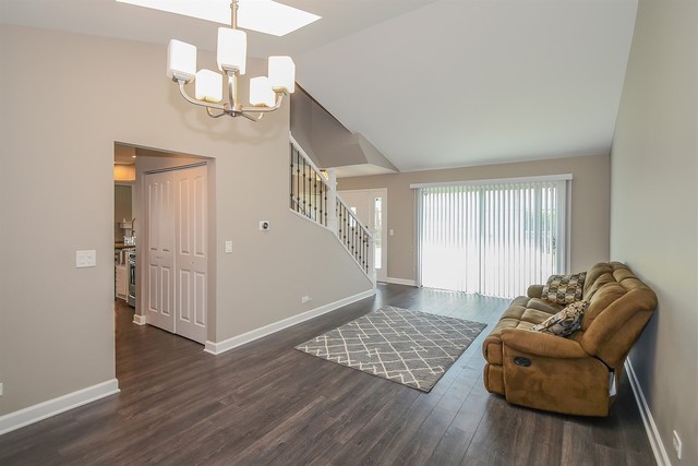 383 Le Parc Circle