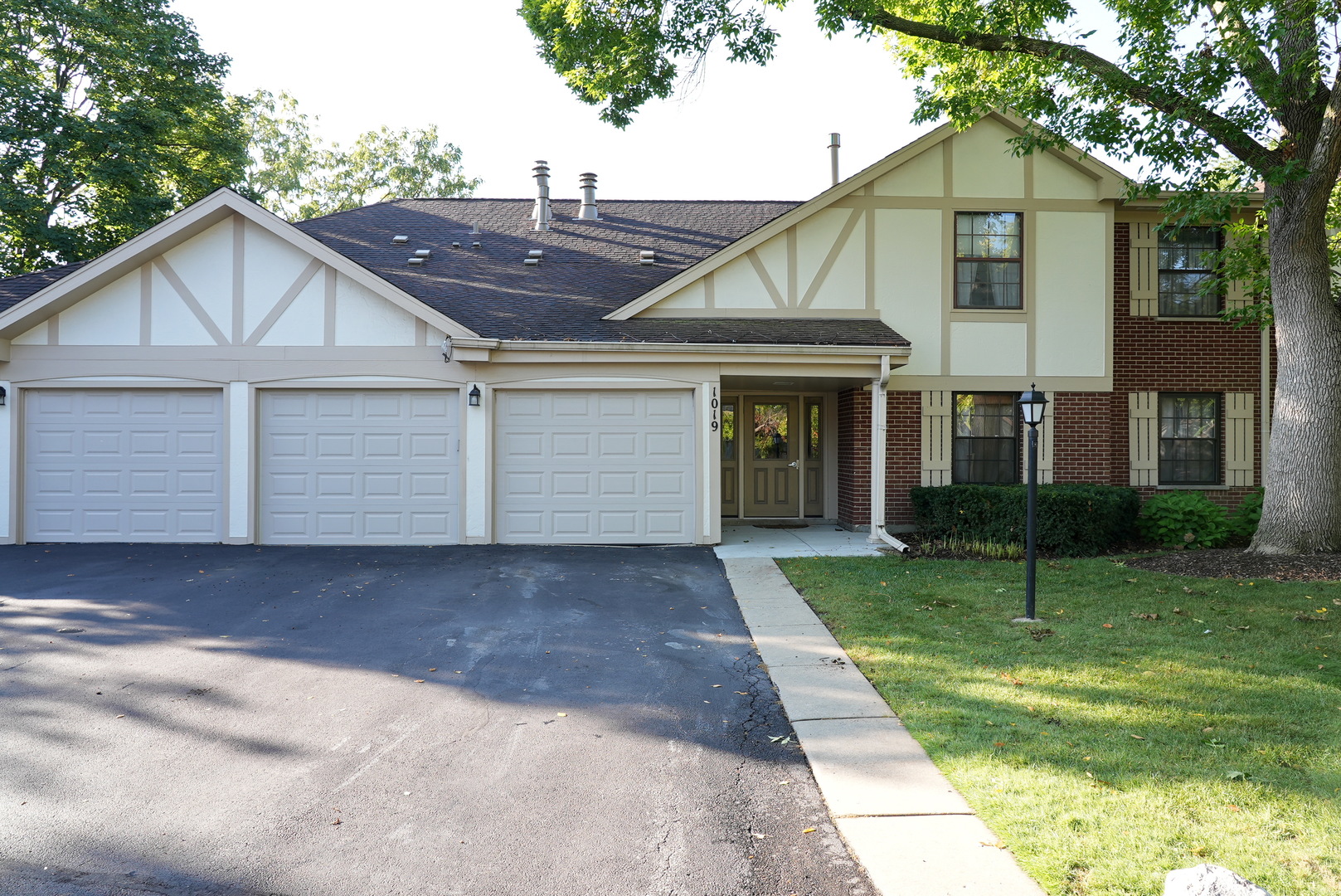 Wheeling IL Homes for Sale Wheeling Real Estate Bowers Realty Group