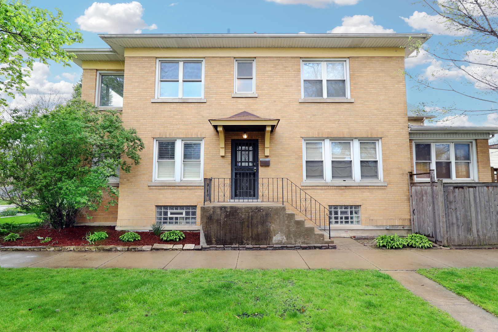 Ravenswood Manor in Chicago IL Homes for Sale Ravenswood Manor in Ravenswood Manor Homes For Sale 2025