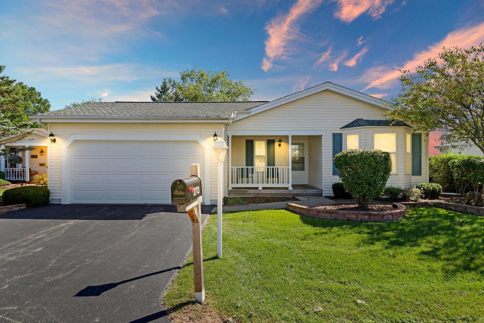 Saddlebrook Farms in Grayslake IL Homes for Sale Saddlebrook Farms in