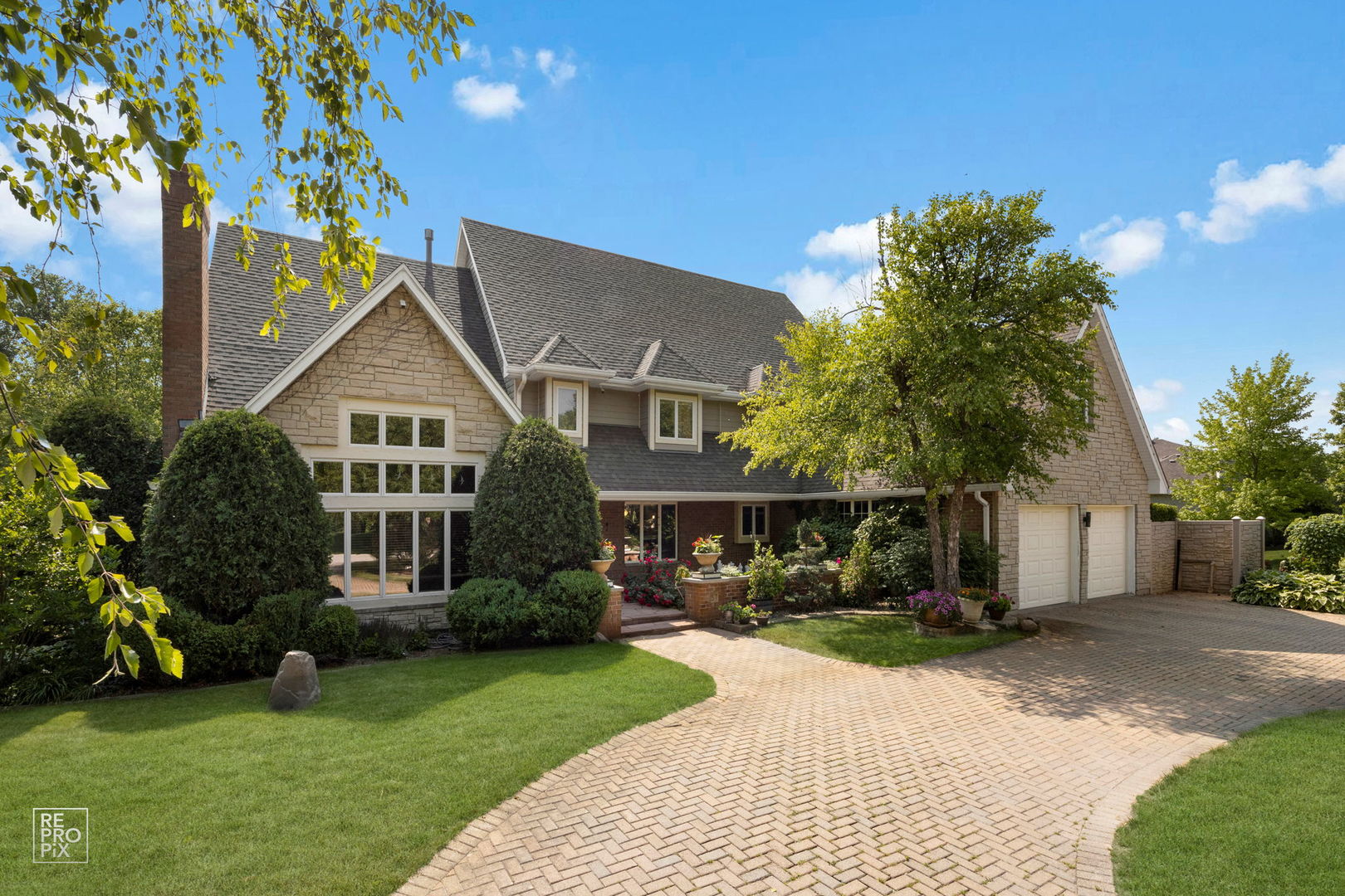 Equestrian Estates in Lemont IL Homes for Sale Equestrian Estates in