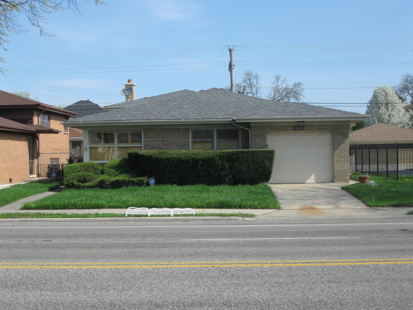 Photo of 4210 TOUHY LINCOLNWOOD  60712