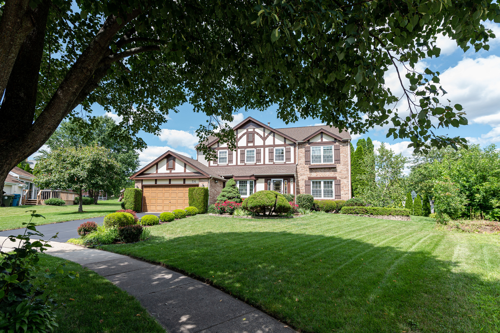 Tartans Glen in West Dundee IL Homes for Sale Tartans Glen in West