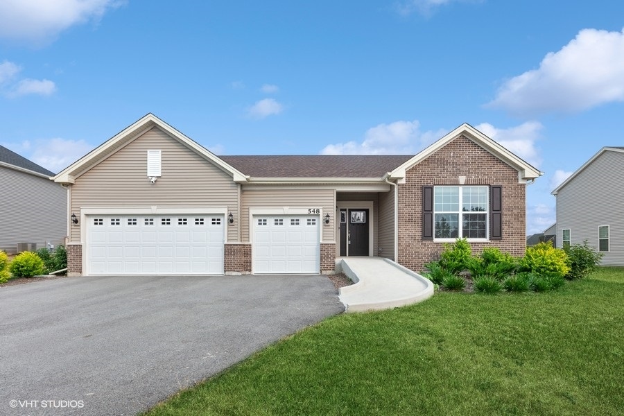 Raintree Village in Yorkville IL Homes for Sale Raintree Village in