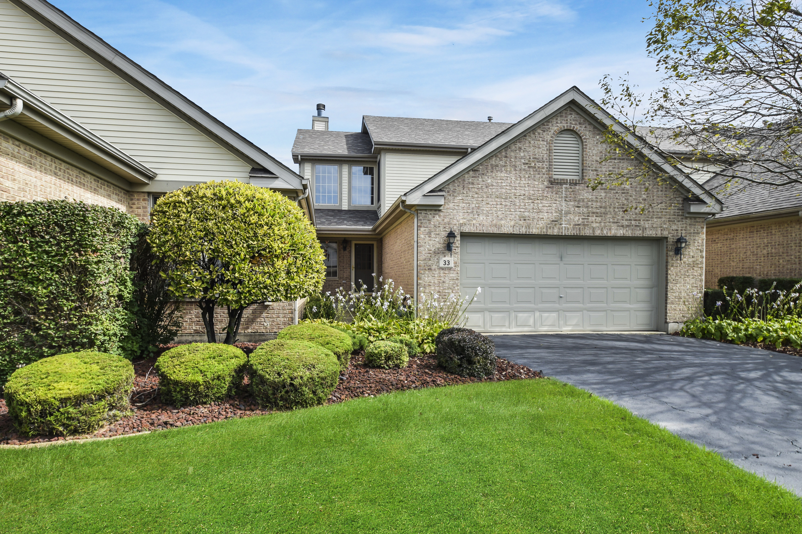 Odyssey Country Club in Tinley Park IL Homes for Sale Odyssey Country Club in Tinley Park Real