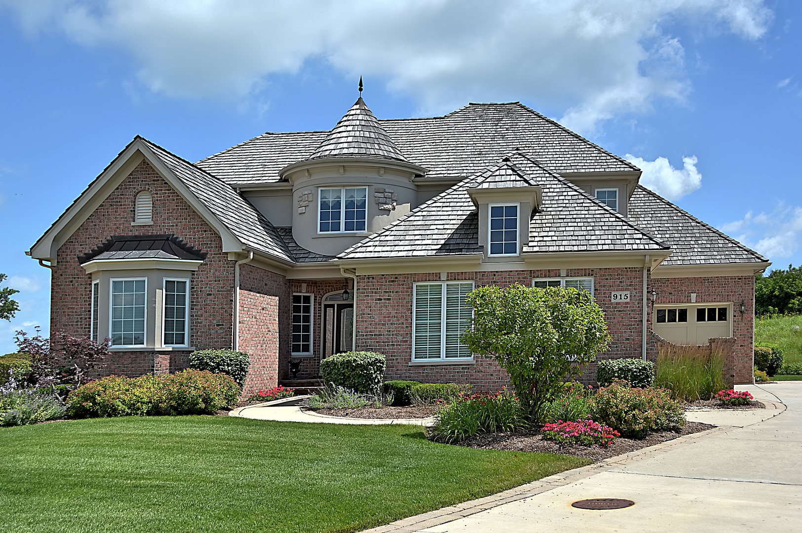 915 Middleton Lane, Inverness, IL 60010