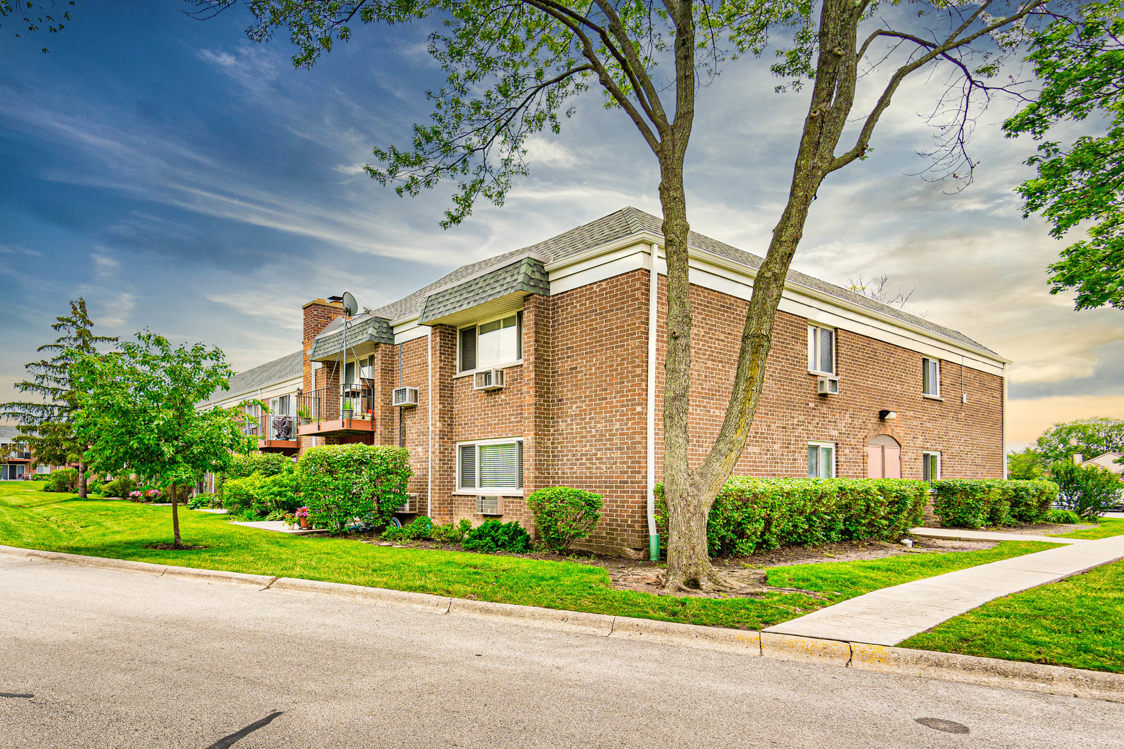 Glenview IL Homes for Sale Glenview Real Estate Bowers Realty Group