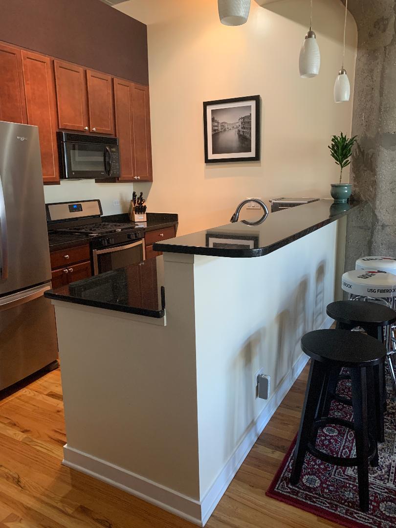 1151 W 15th St apartments for rent at AptAmigo