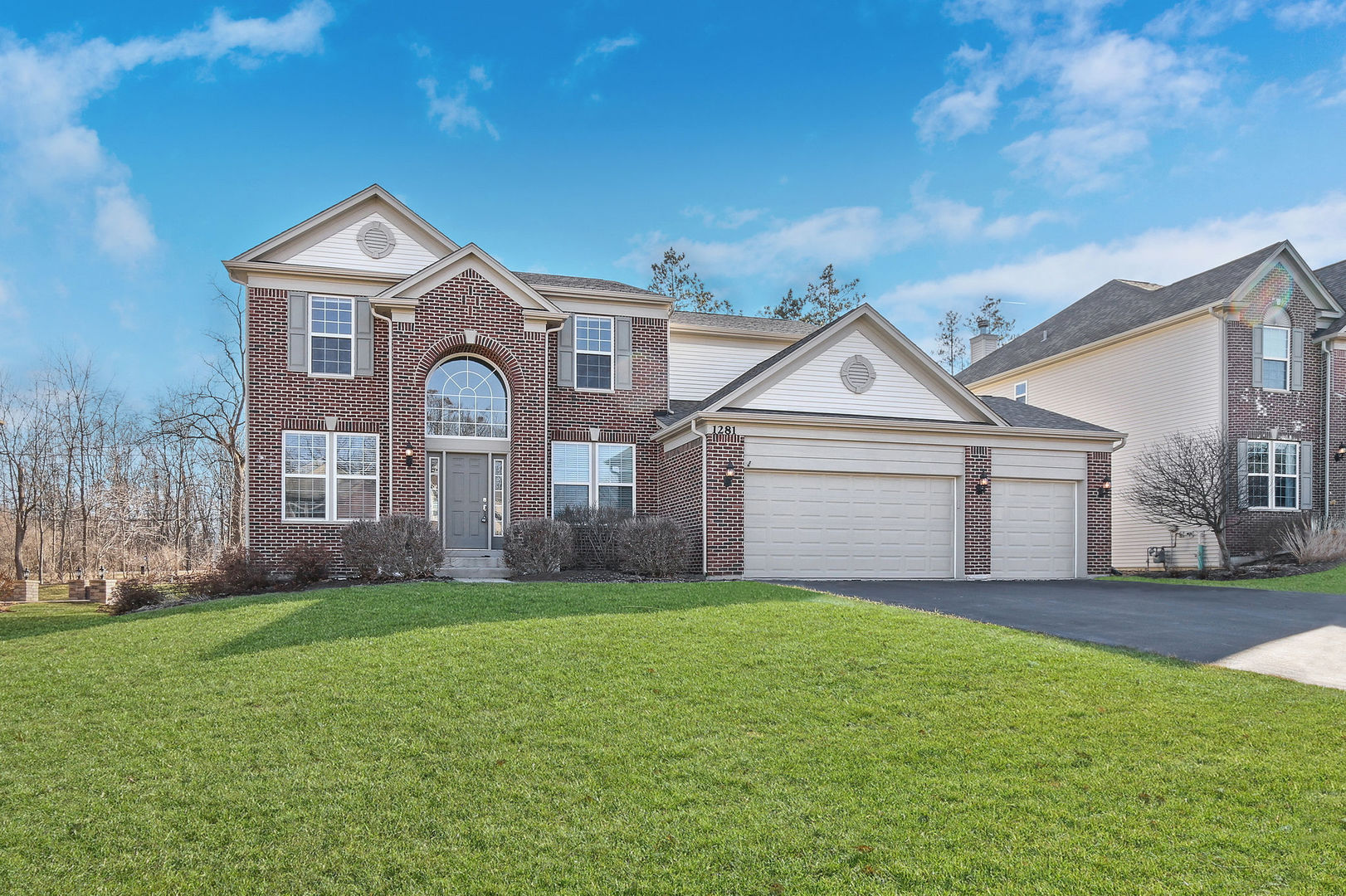 Lindenhurst IL Homes for Sale Lindenhurst Real Estate Bowers Realty