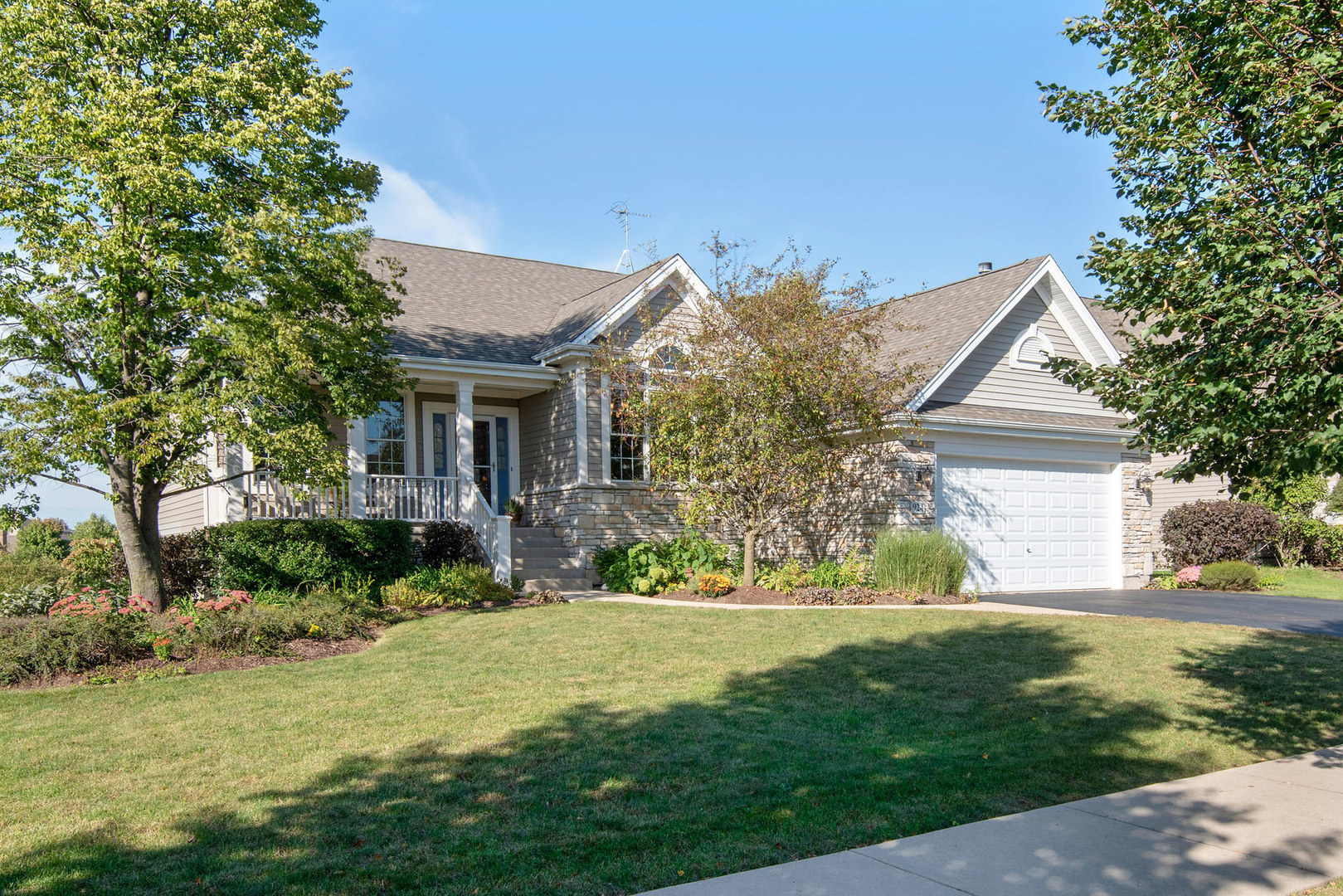 Blackberry Creek in Elburn IL Homes for Sale Blackberry Creek in