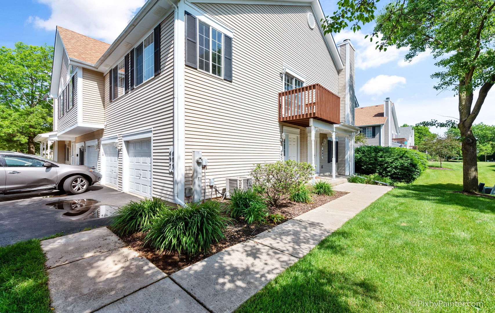 Carriage Homes Of Sandhurst in South Elgin IL Homes for Sale Carriage