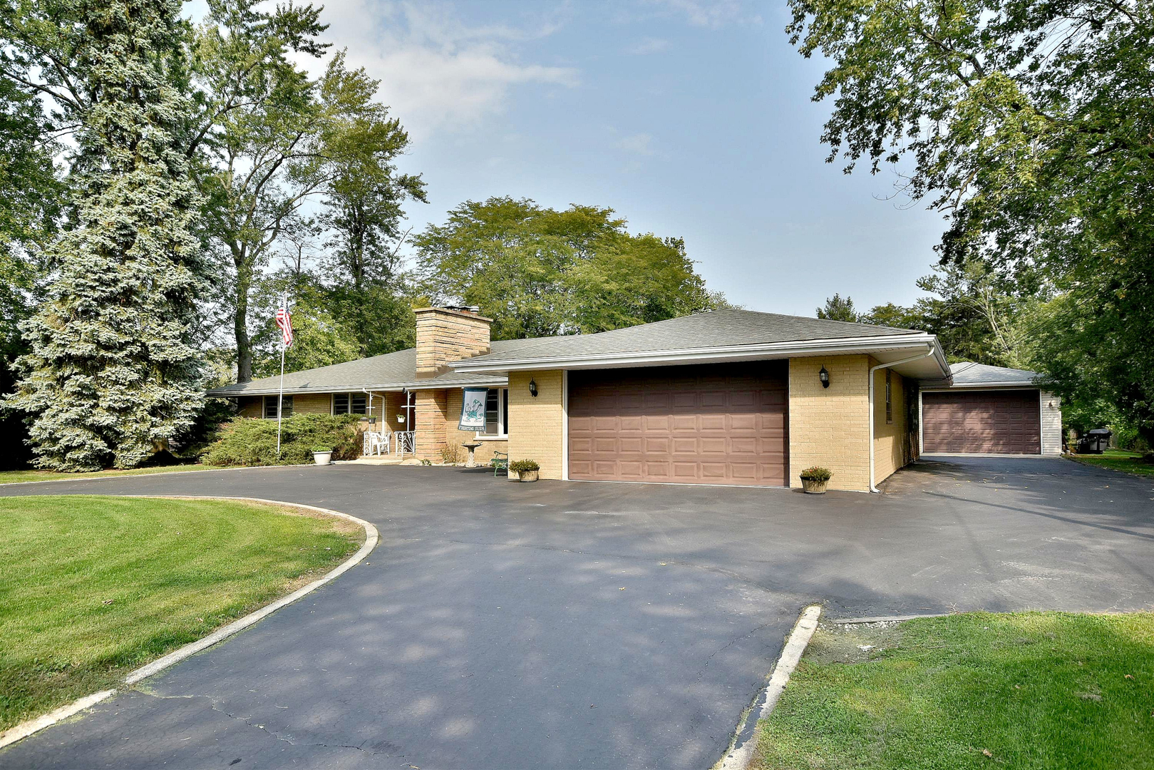 Willowbrook IL Homes for Sale Willowbrook Real Estate Bowers Realty