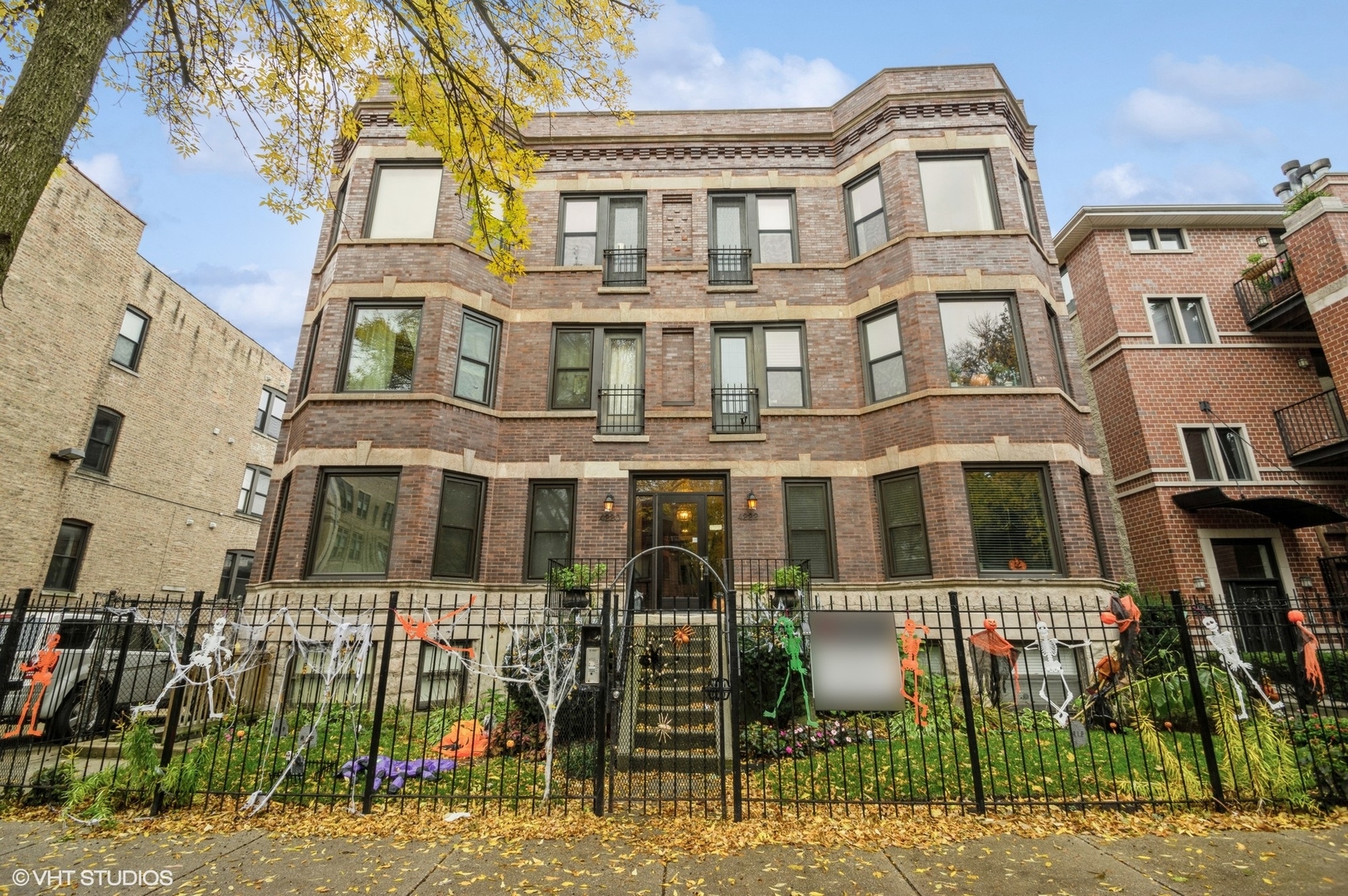 Buena Park in Chicago IL Homes for Sale Buena Park in Chicago Real