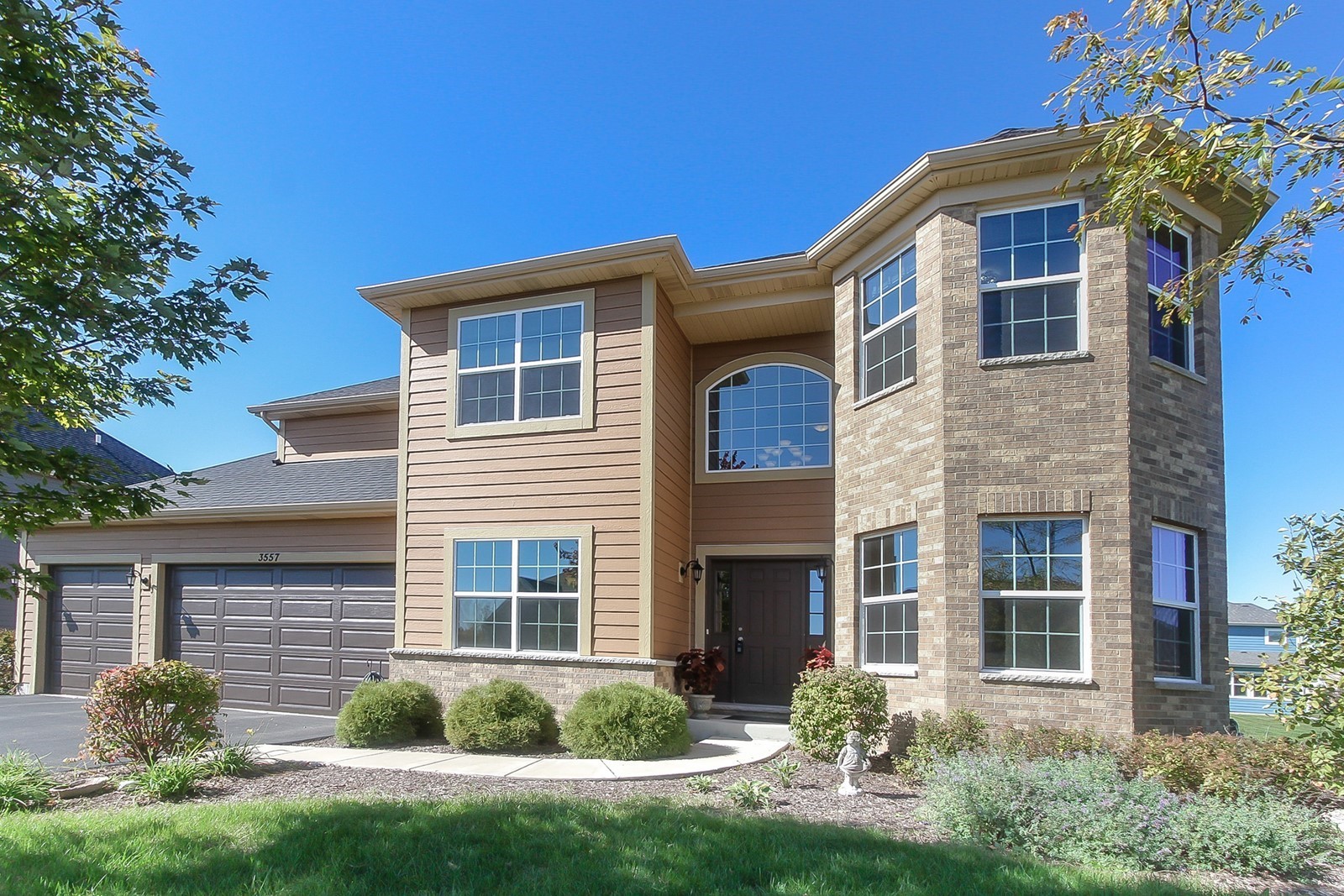 Highland Woods in Elgin IL Homes for Sale Highland Woods in Elgin