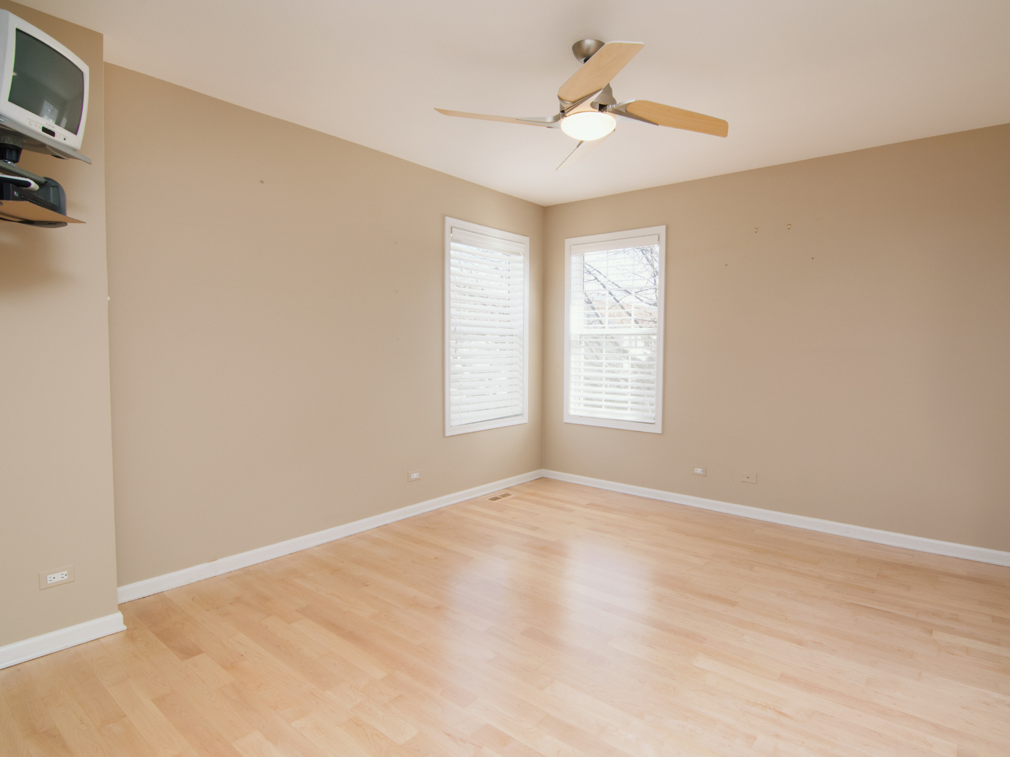 8080 Orchard Commons E