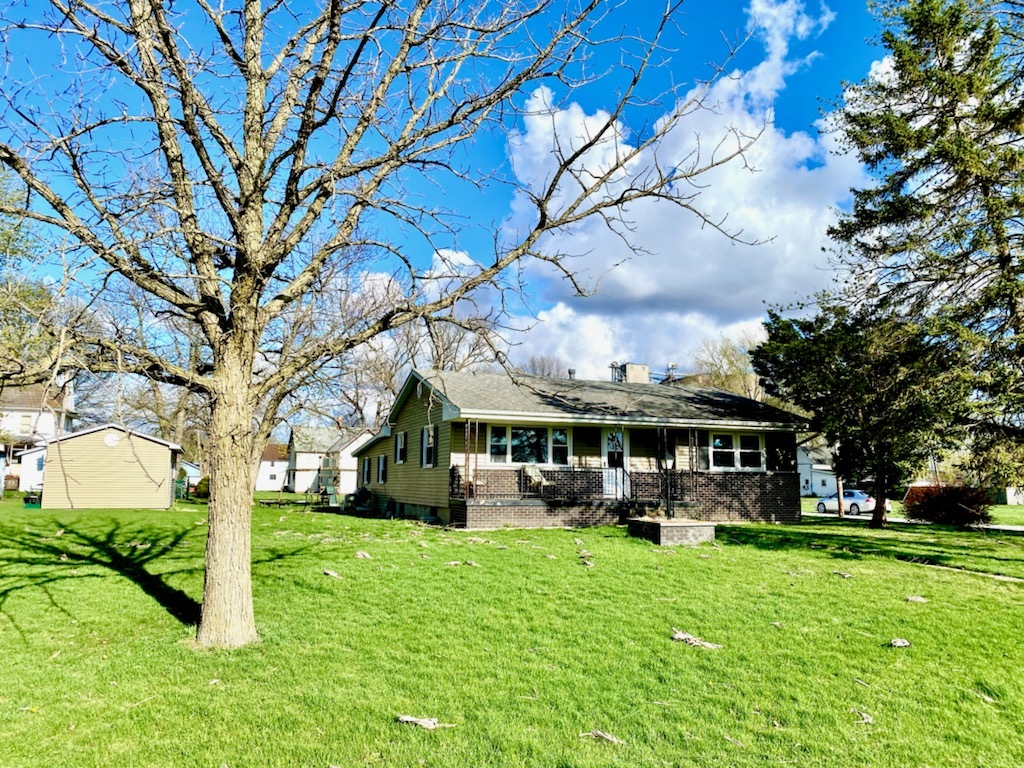 Homes For Sale In Deland Illinois Deland Il Propertyup