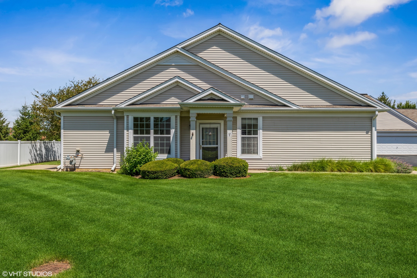 Del b Sun City in Huntley IL Homes for Sale Del b Sun City in