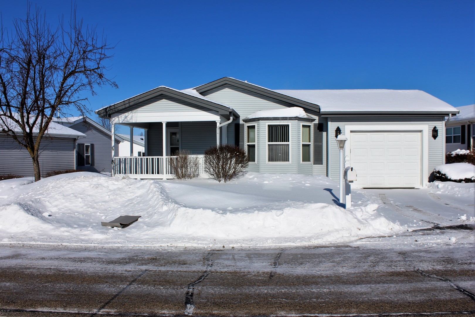 Saddlebrook Farms in Grayslake IL Homes for Sale Saddlebrook Farms in