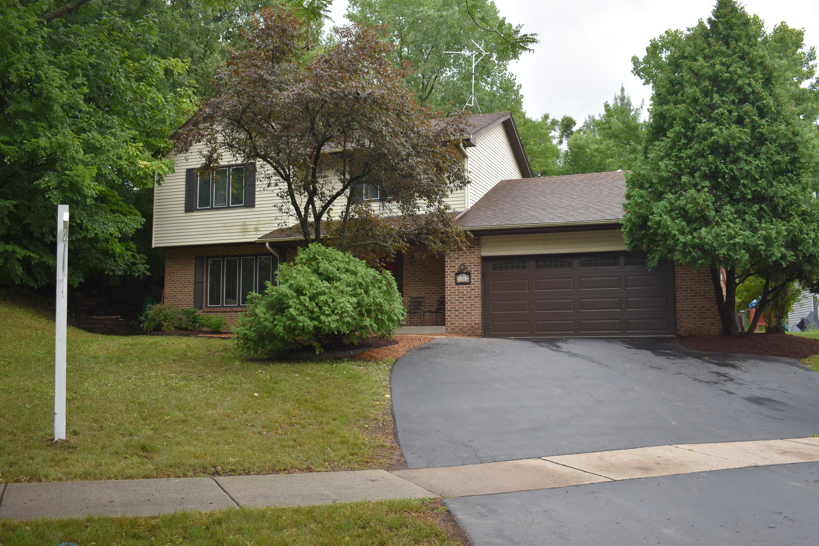 Woodridge IL Homes for Sale Woodridge Real Estate Bowers Realty Group