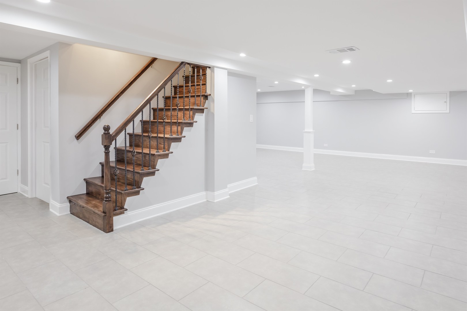 4 CORNELL Drive