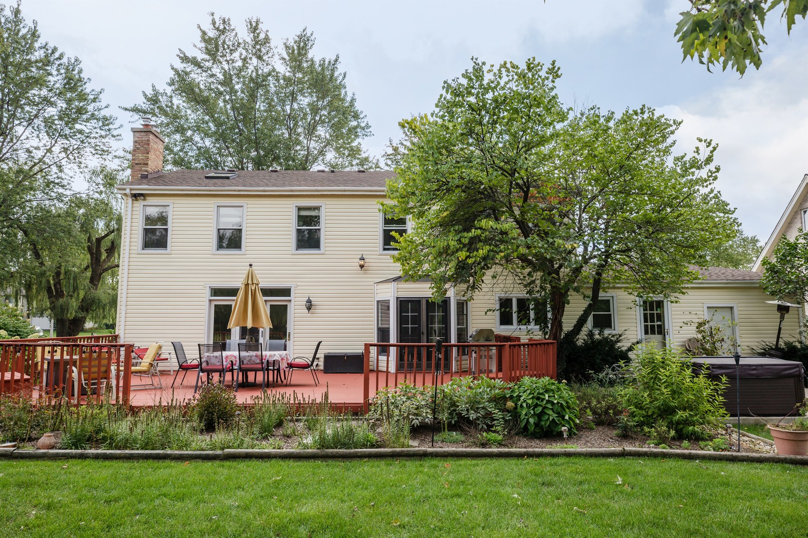 4 CORNELL Drive