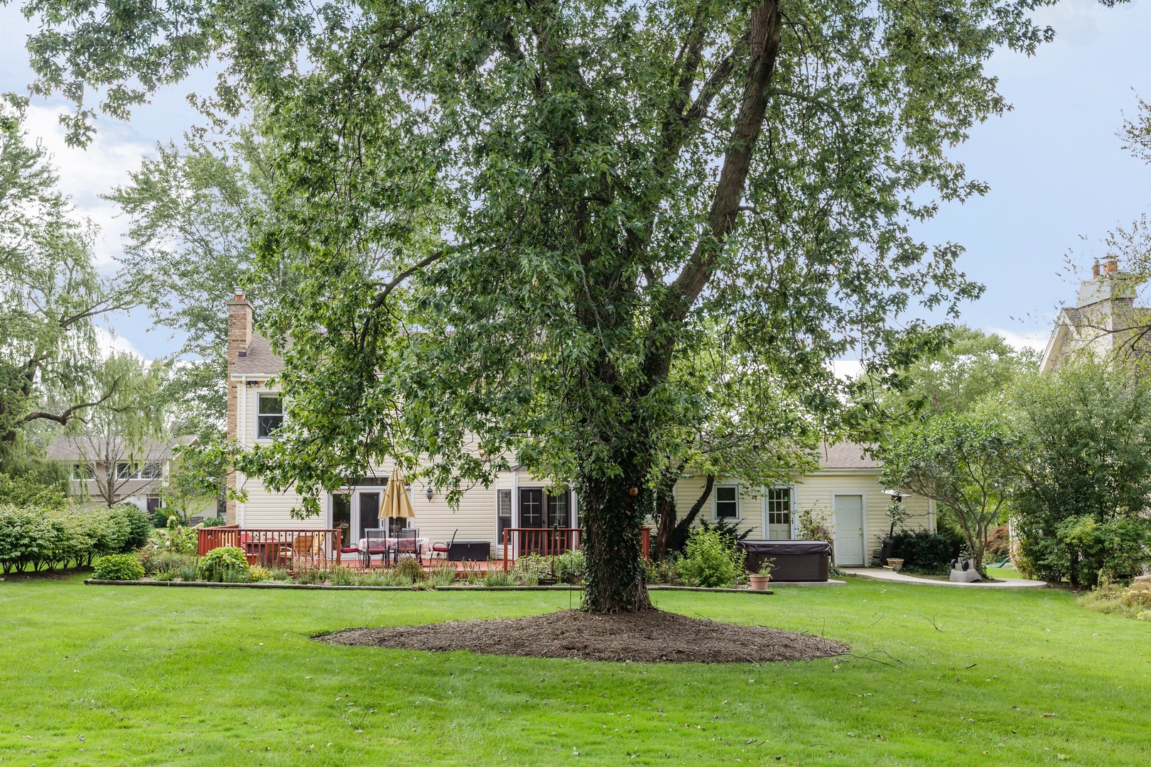 4 CORNELL Drive