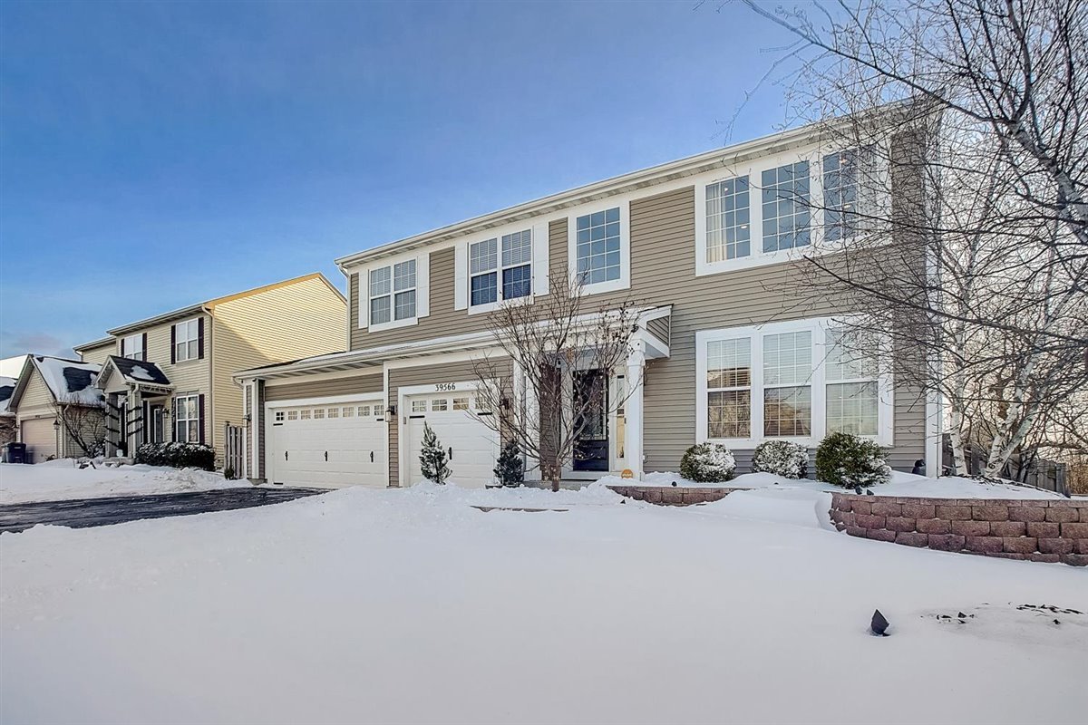 Cambridge At Heatherstone in Beach Park IL Homes for Sale Cambridge