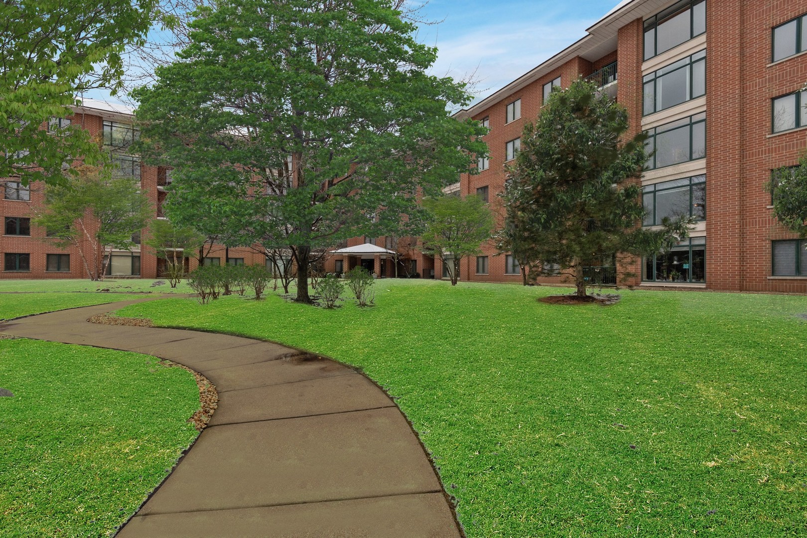 Fountain Square in Lombard IL Homes for Sale Fountain Square in