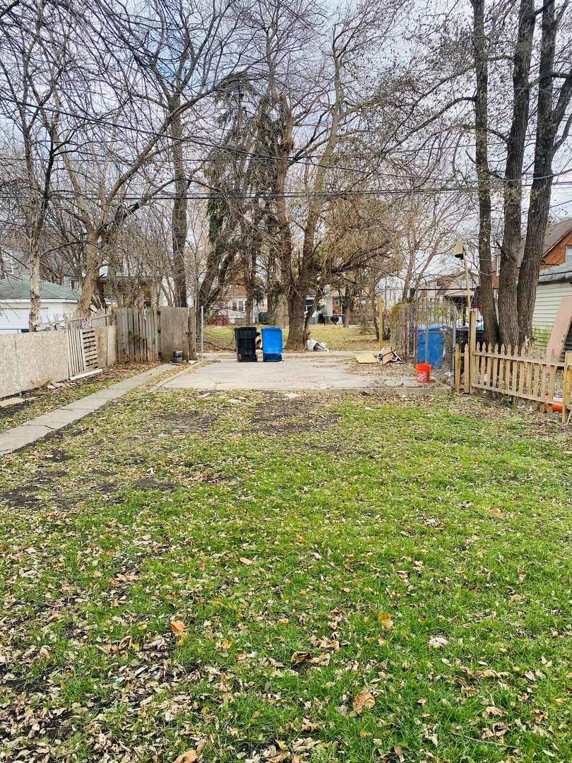 Hoyne Ave, Chicago, IL 60636 #1