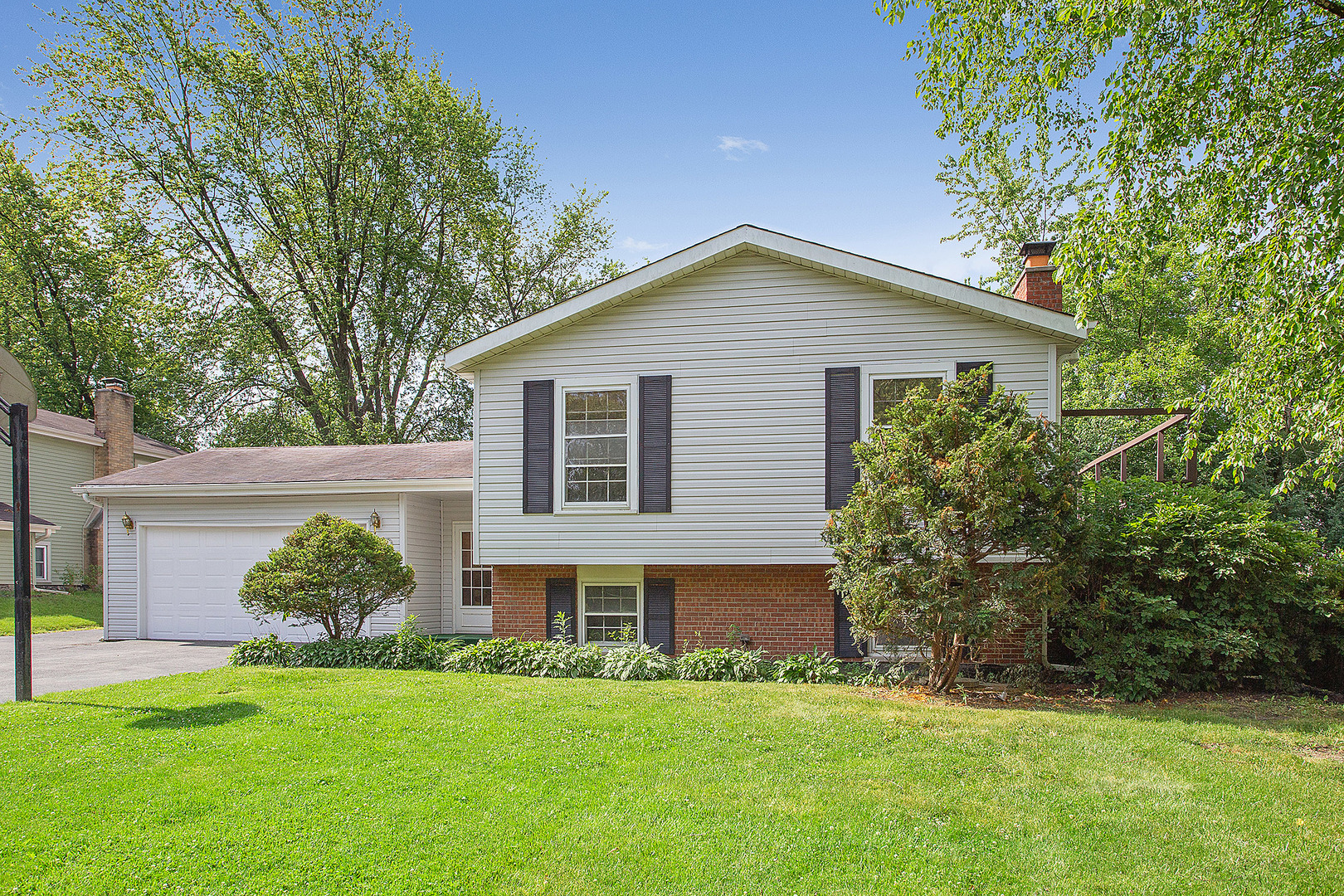 Darien IL Homes for Sale Darien Real Estate Bowers Realty Group