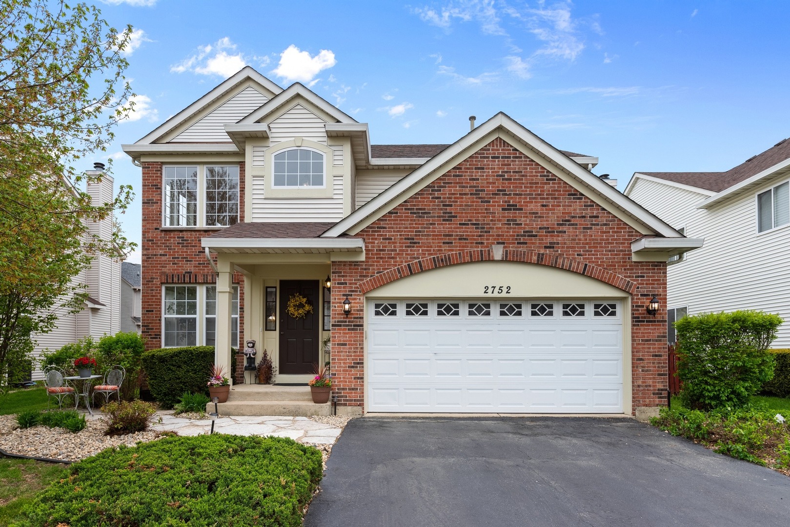 Mission Oaks in Naperville IL Homes for Sale Mission Oaks in