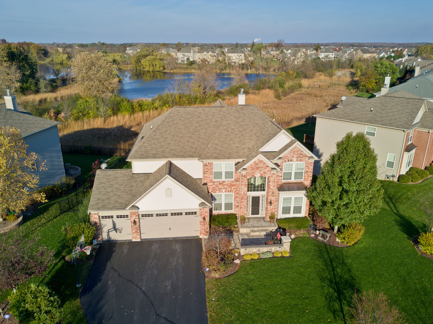 Lindenhurst IL Homes for Sale Lindenhurst Real Estate Bowers Realty