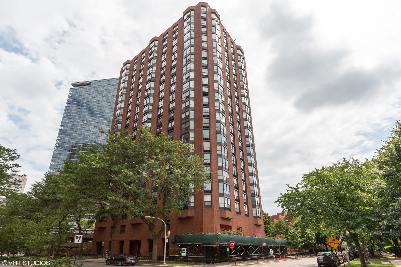 901 South Plymouth Court Chicago IL 60605