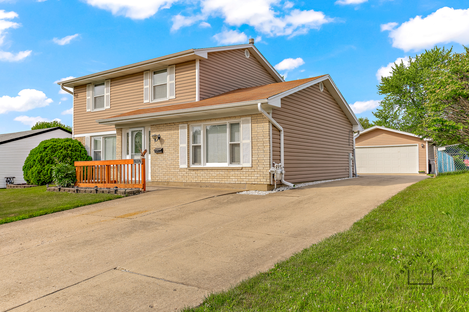 Glenbrook in Streamwood IL Homes for Sale Glenbrook in Streamwood