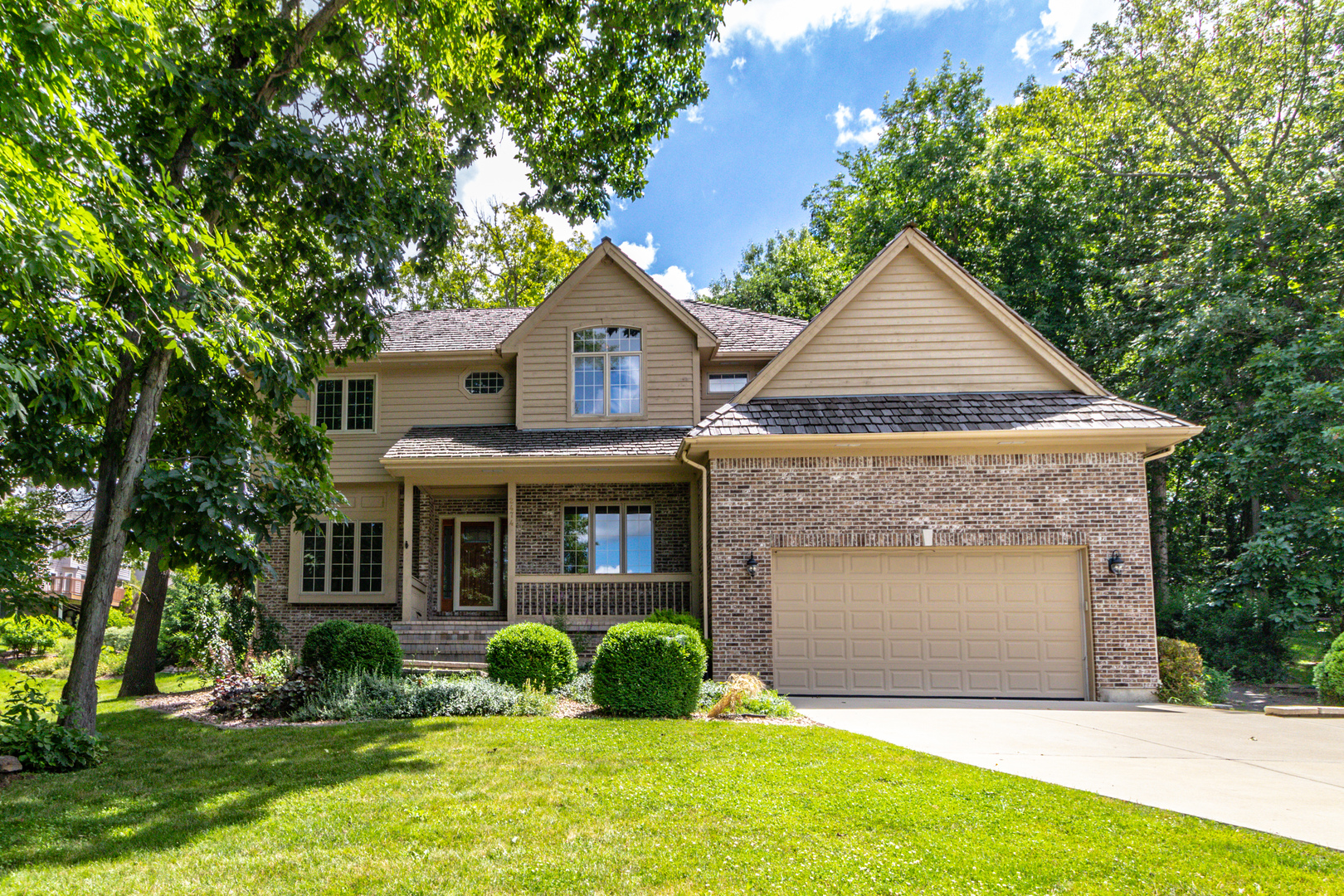 Lindenhurst IL Homes for Sale Lindenhurst Real Estate Bowers Realty