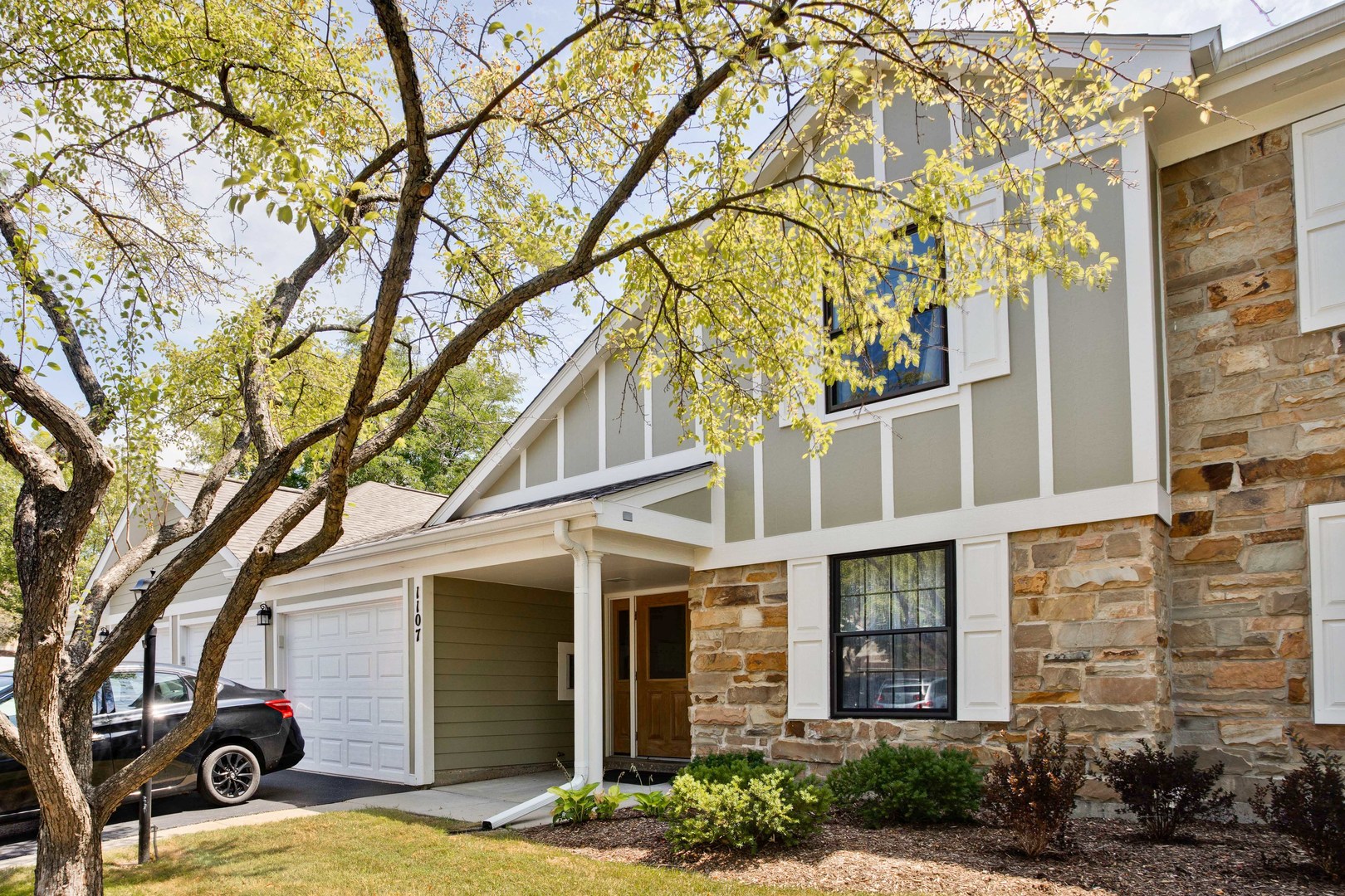 Lexington Commons in Wheeling IL Homes for Sale Lexington Commons in