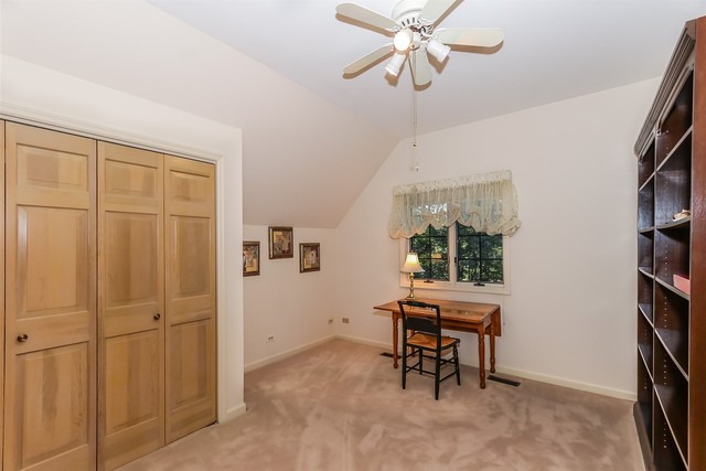 39 DEVERELL Drive