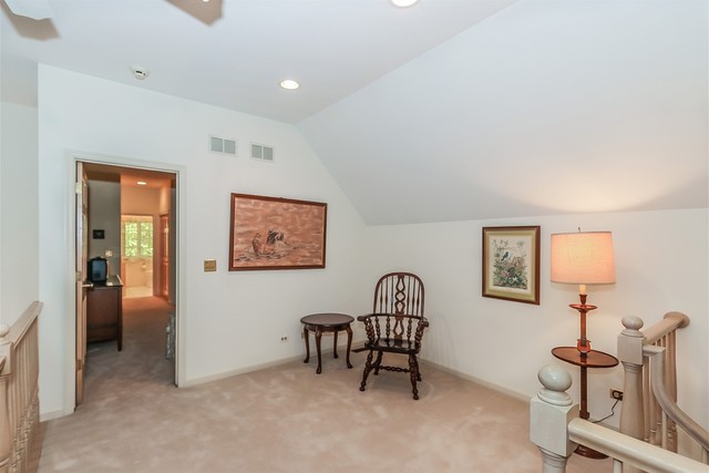 39 DEVERELL Drive