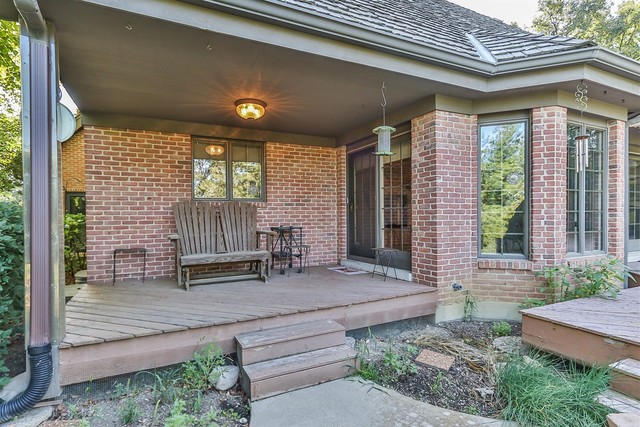 39 DEVERELL Drive