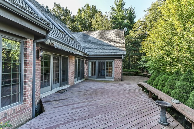 39 DEVERELL Drive