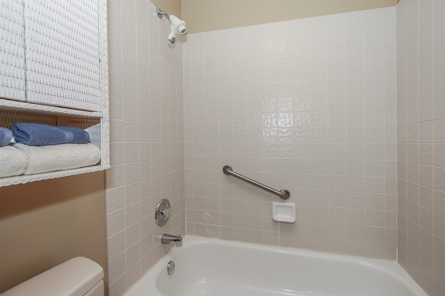 199 Willow Parkway
