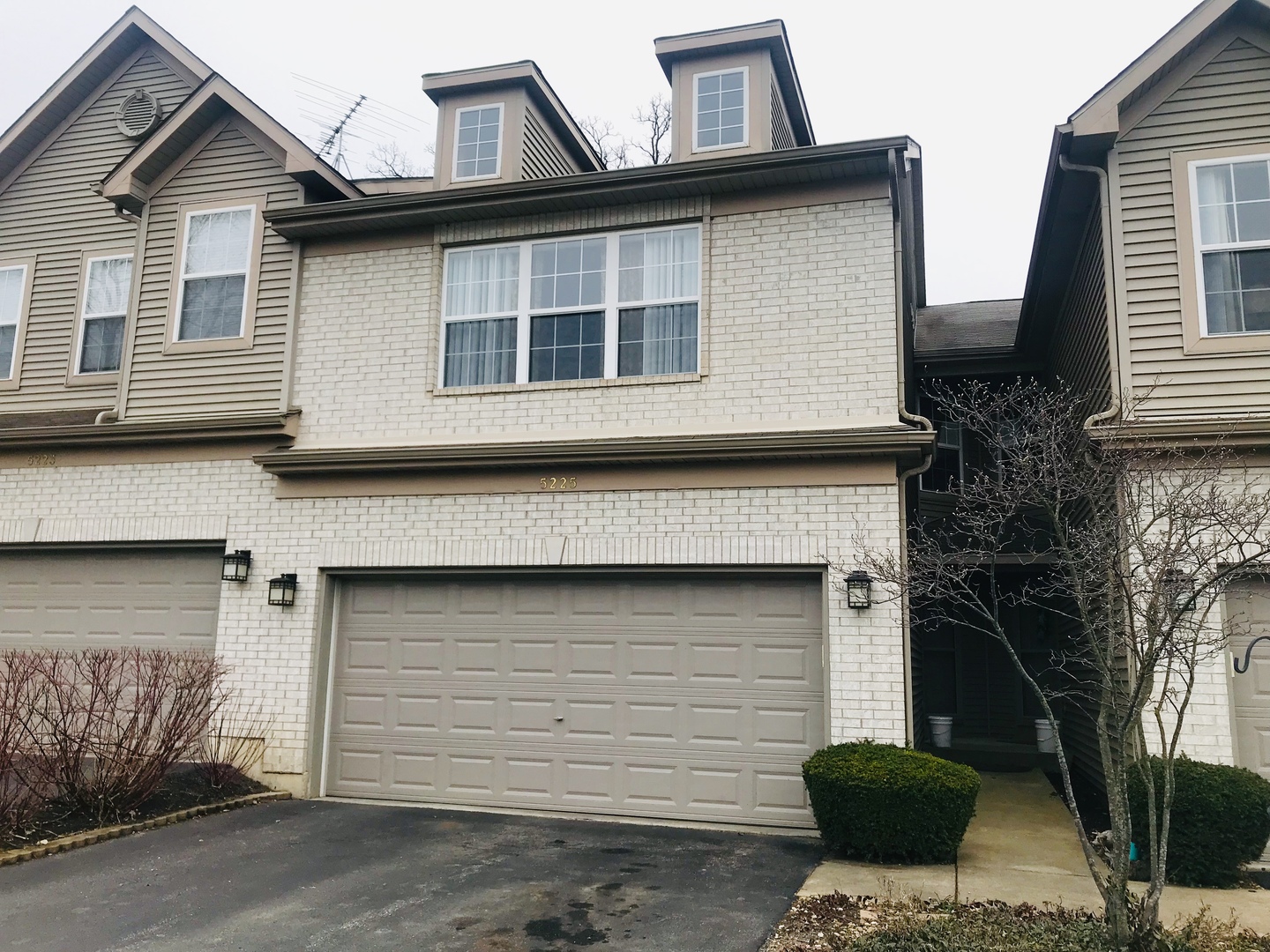 5225 Granite Court Crystal Lake IL 60012